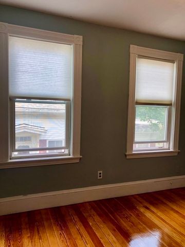55 Brown Street 2, Waltham, MA 02453