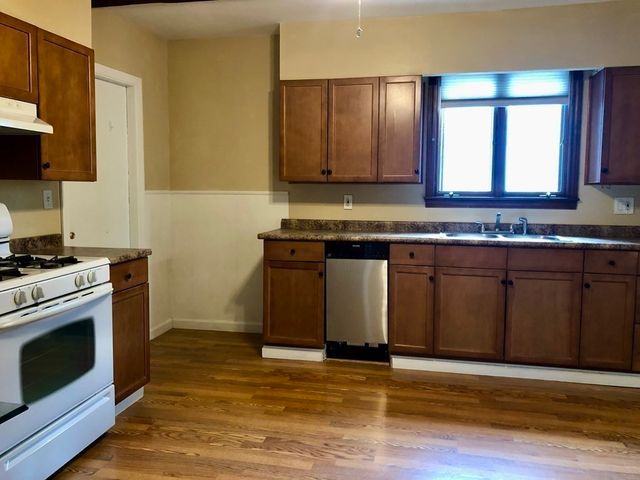 55 Brown Street 2, Waltham, MA 02453