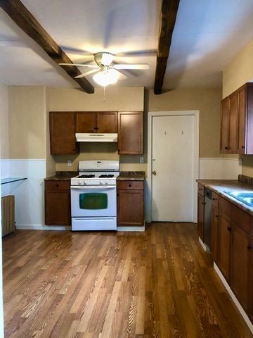 55 Brown Street 2, Waltham, MA 02453