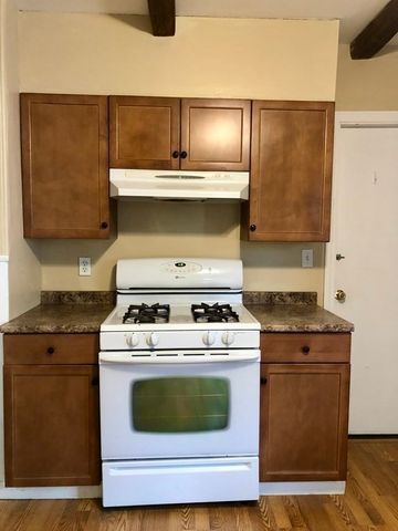 55 Brown Street 2, Waltham, MA 02453