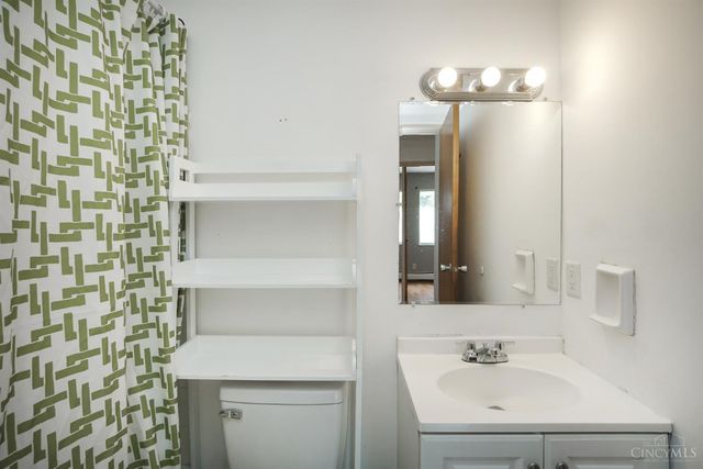 4117 North Bend Road, Cheviot, OH 45211