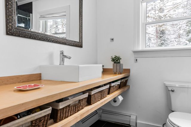 28 Old Spring Drive, Grantham, NH 03753