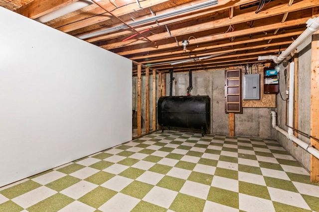 28 Old Spring Drive, Grantham, NH 03753