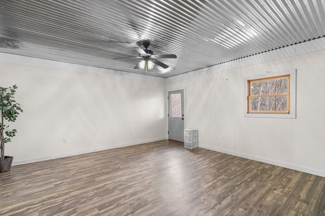 202 Bell Orchard Drive, Hayesville, NC 28904