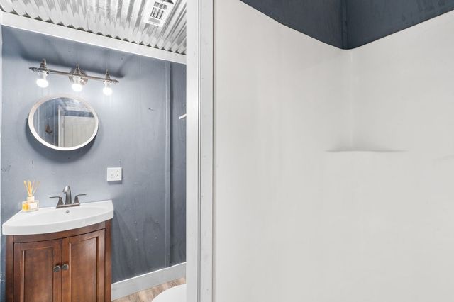 202 Bell Orchard Drive, Hayesville, NC 28904