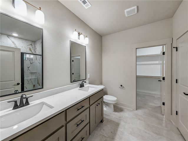 11 Penwith Lane, Bella Vista, AR 72715