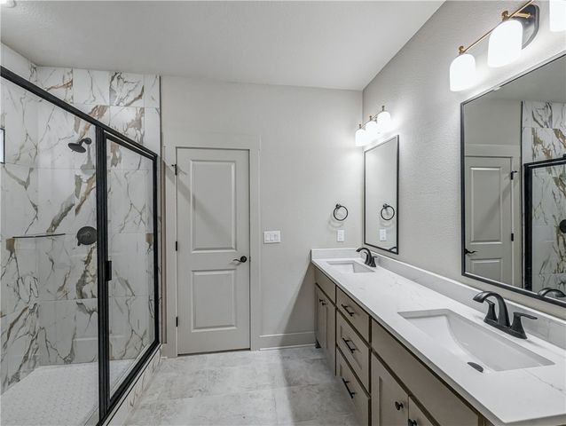 11 Penwith Lane, Bella Vista, AR 72715