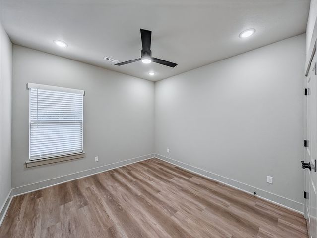 11 Penwith Lane, Bella Vista, AR 72715