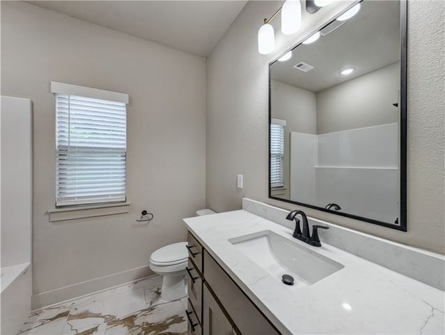 11 Penwith Lane, Bella Vista, AR 72715