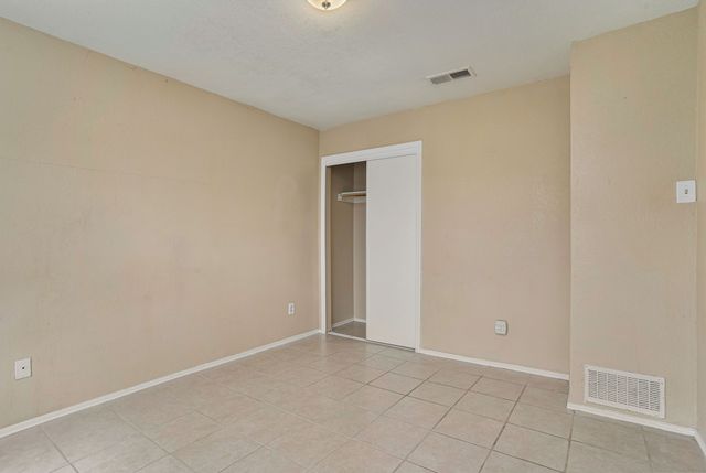 10359 Chelmsford Drive, Dallas, TX 75217