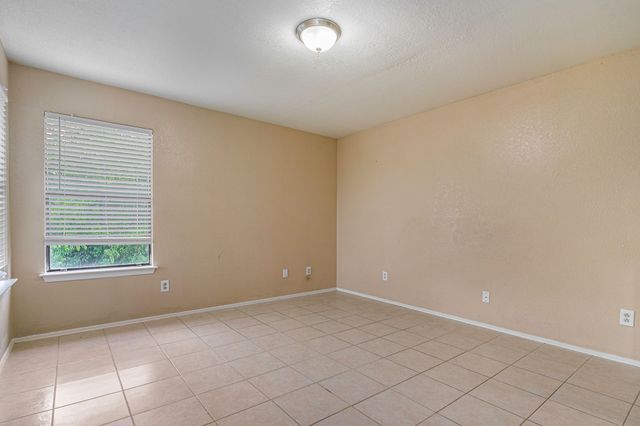 10359 Chelmsford Drive, Dallas, TX 75217