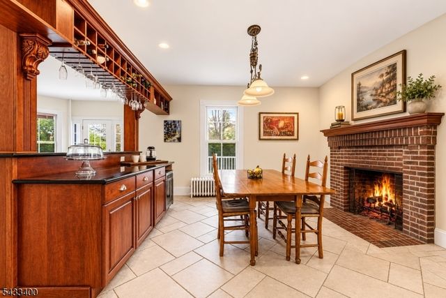 61 New St, Hampton Boro, NJ 08827