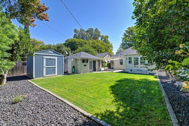 2732 14th St, Sacramento, CA 95818