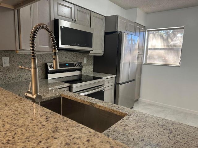 3130 Millwood Terrace 1130, Boca Raton, FL 33431