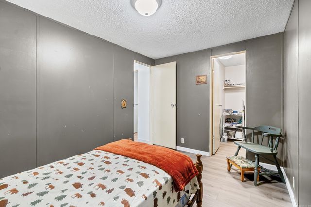 7 Iveon Clay Ln, Pangburn, AR 72121