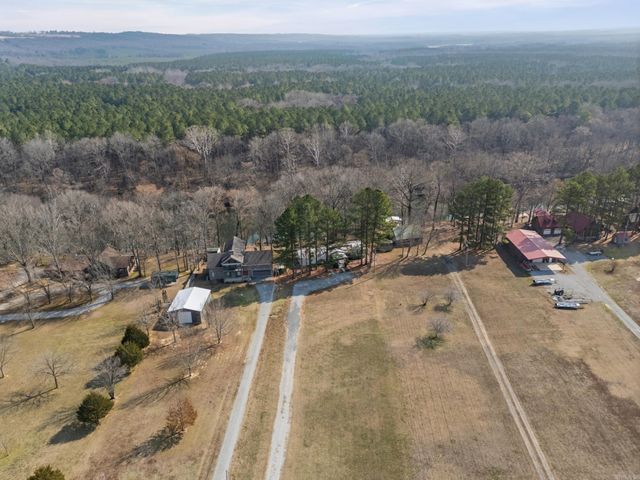 7 Iveon Clay Ln, Pangburn, AR 72121