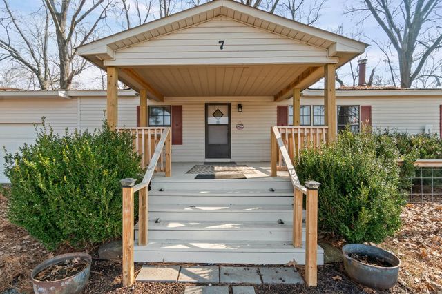 7 Iveon Clay Ln, Pangburn, AR 72121