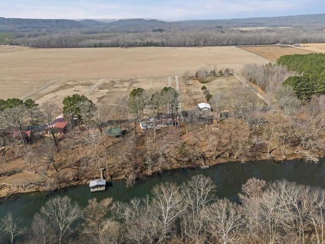 7 Iveon Clay Ln, Pangburn, AR 72121