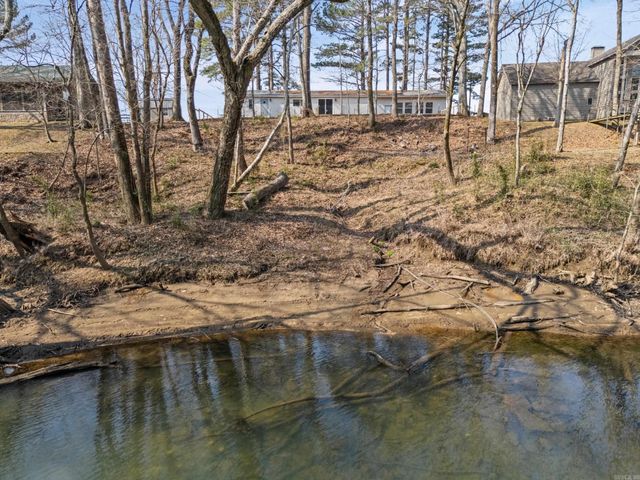 7 Iveon Clay Ln, Pangburn, AR 72121