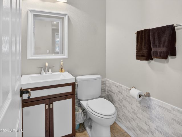 14426 W AVALON Drive, Goodyear, AZ 85395