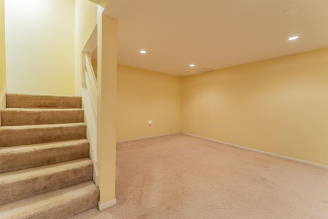 4 Harwich Court, Merrimack, NH 03054