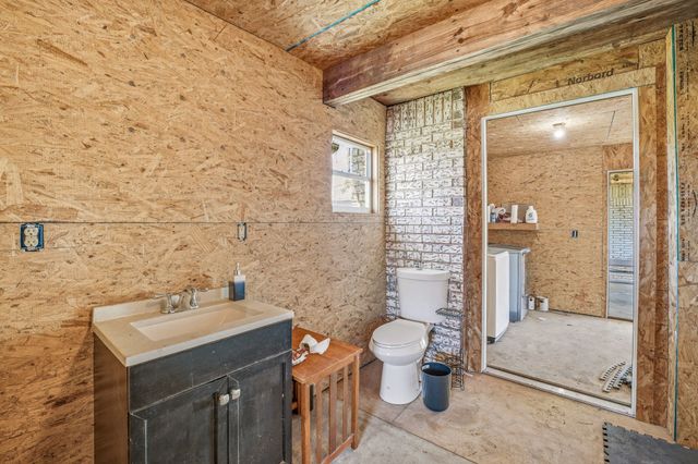 1301 County Road 440, De Leon, TX 76444