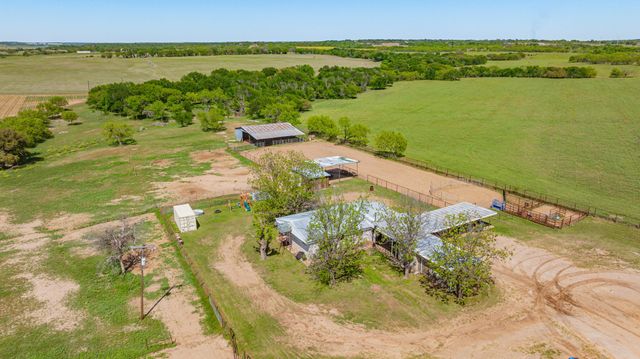 1301 County Road 440, De Leon, TX 76444