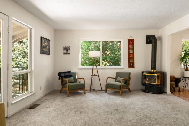 2307 Olympia Ln, Placerville, CA 95667