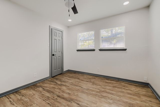 3250 Saint Croix Drive, Dallas, TX 75229