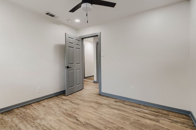 3250 Saint Croix Drive, Dallas, TX 75229