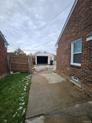 16260 Bringard Drive, Detroit, MI 48205