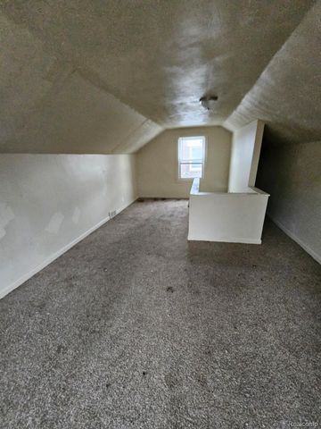 16260 Bringard Drive, Detroit, MI 48205