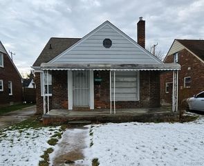 16260 Bringard Drive, Detroit, MI 48205