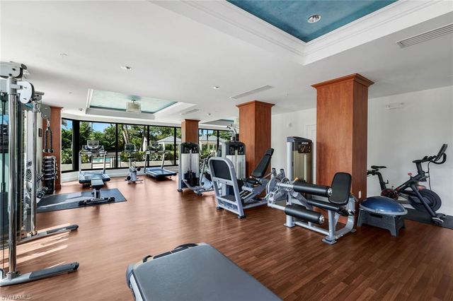 6075 Pelican Bay BLVD 104, Naples, FL 34108