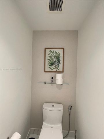 16385 Biscayne Blvd 2601, North Miami Beach, FL 33160