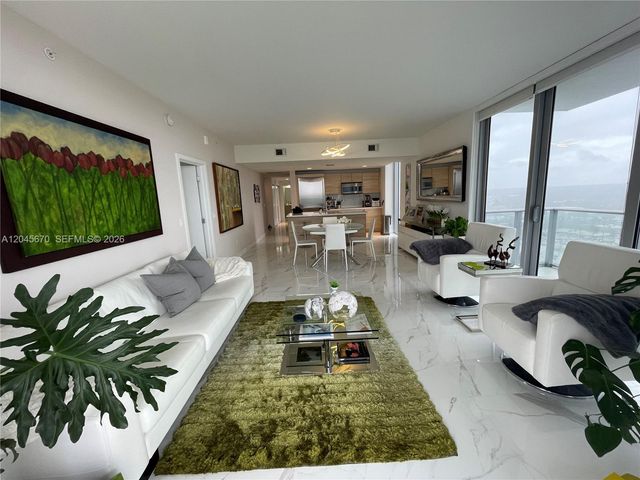 16385 Biscayne Blvd 2601, North Miami Beach, FL 33160