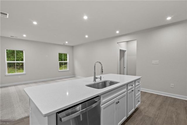 391 Tributary LN, Carrollton, VA 23314