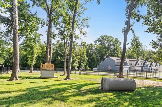 391 Tributary LN, Carrollton, VA 23314