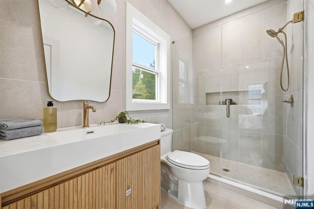 35 Sycamore Avenue, Livingston, NJ 07039