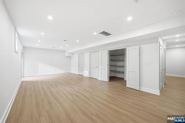 35 Sycamore Avenue, Livingston, NJ 07039