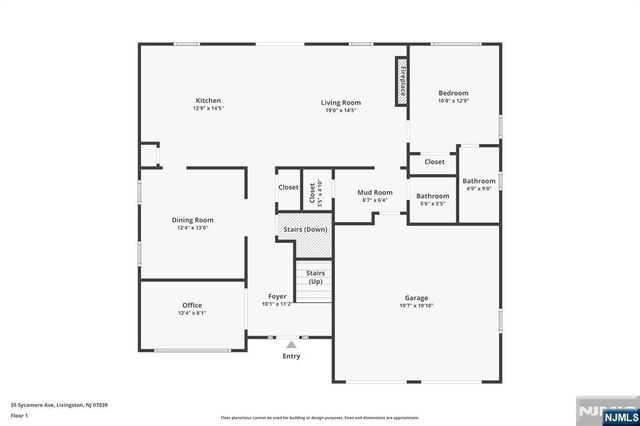 35 Sycamore Avenue, Livingston, NJ 07039