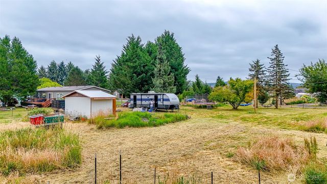 23 Garden Tracts Road, Montesano, WA 98563