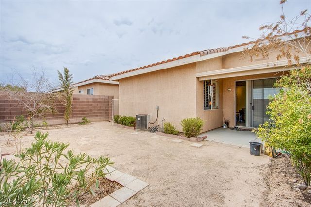 9020 Kimo Street, Las Vegas, NV 89123