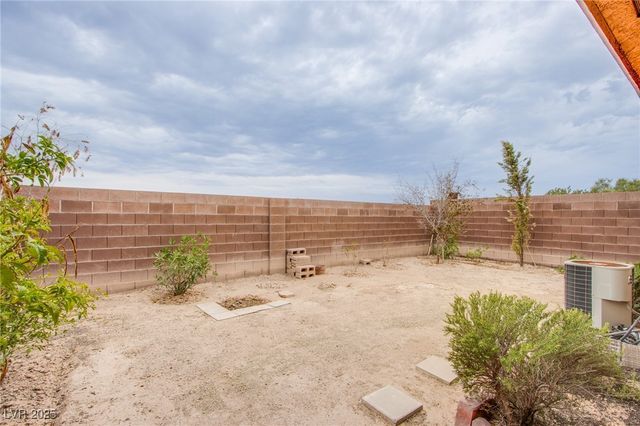 9020 Kimo Street, Las Vegas, NV 89123