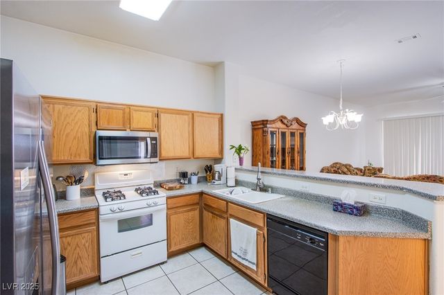 9020 Kimo Street, Las Vegas, NV 89123