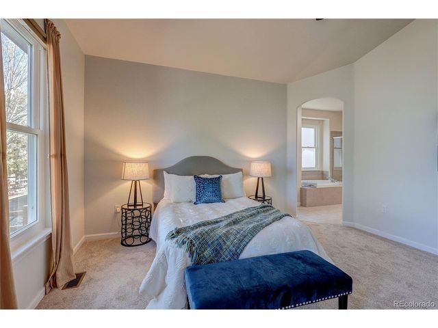 223 N De Gaulle St, Aurora, CO 80018