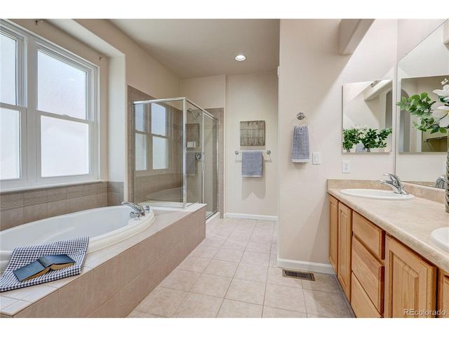 223 N De Gaulle St, Aurora, CO 80018