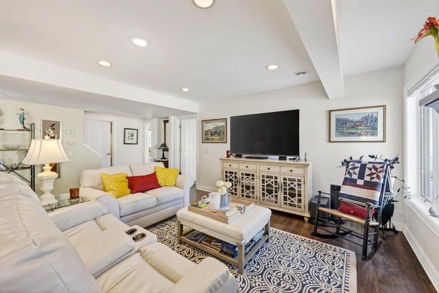 6454 Shady Bend Road, Verona, WI 53593