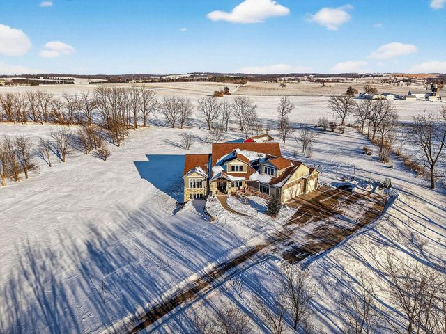 6454 Shady Bend Road, Verona, WI 53593