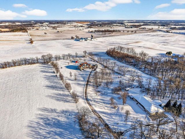 6454 Shady Bend Road, Verona, WI 53593